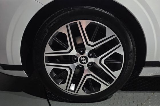 Hyundai Grandeur Premium — пробег 81 414 км — фото 5 из 5