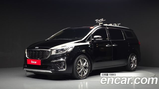 Kia Carnival 9-Seater Noblesse Special — пробег 222 543 км — фото 1 из 5