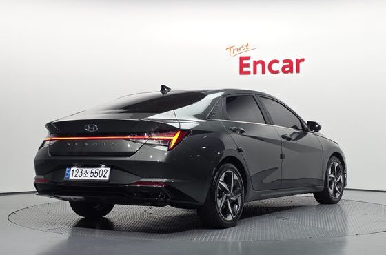 Hyundai AVANTE Inspiration — пробег 54 866 км — фото 2 из 5