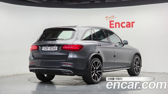 Mercedes-Benz GLC-Class AMG GLC43 4MATIC — пробег 87 270 км — фото 2 из 5