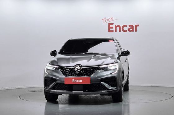 Renault (Samsung) Arkana 1.6 E-TECH Iconic — пробег 12 267 км — фото 3 из 5