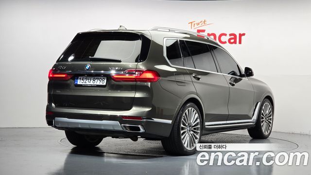 BMW X7 xDrive 40i Design Pure Excellence 6-Seater — пробег 113 150 км — фото 2 из 5