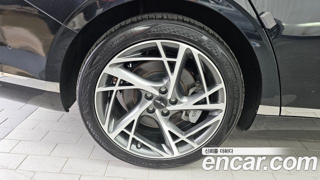Genesis G90 из Кореи Encar