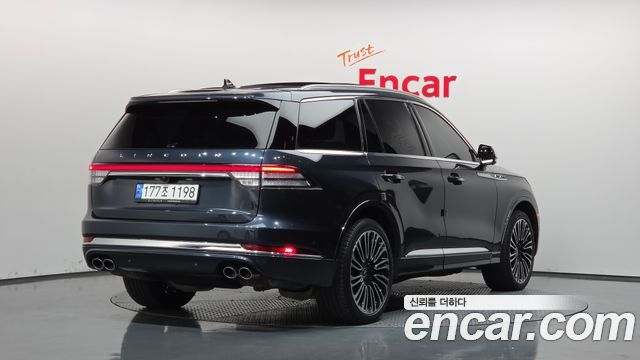 Lincoln Aviator 3.0 Black Label AWD — пробег 87 884 км — фото 2 из 5