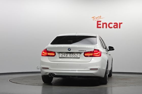 BMW 3-Series 320d ED Edition — пробег 104 880 км — фото 4 из 5