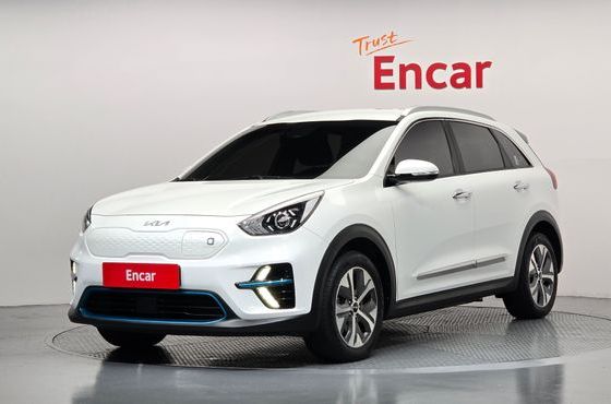 Kia Niro Prestige — пробег 160 590 км — фото 1 из 5