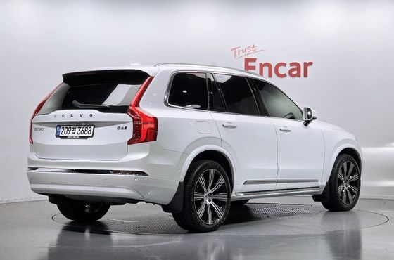 Volvo XC90 B6 Ultimate Bright — пробег 14 708 км — фото 2 из 5