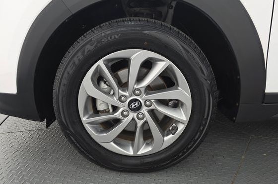 Hyundai Tucson Diesel 1.7 2WD Style — пробег 137 818 км — фото 5 из 5