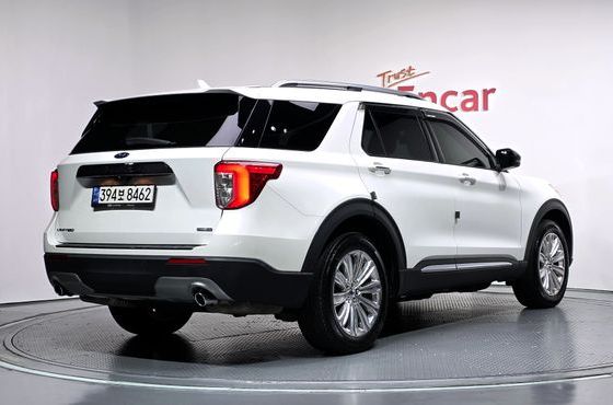 Ford Explorer 3.3 Hybrid — пробег 55 433 км — фото 2 из 5