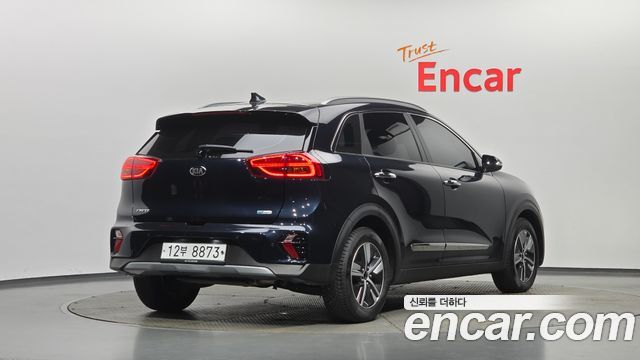 Kia Niro 1.6 HEV Noblesse Special — пробег 98 743 км — фото 2 из 5
