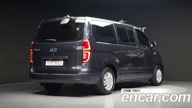 Hyundai Starex Van 5-Seater Modern — пробег 105 139 км — фото 2 из 5