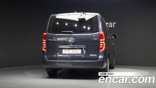 Hyundai Starex Van 5-Seater Modern — пробег 105 139 км — фото 4 из 5