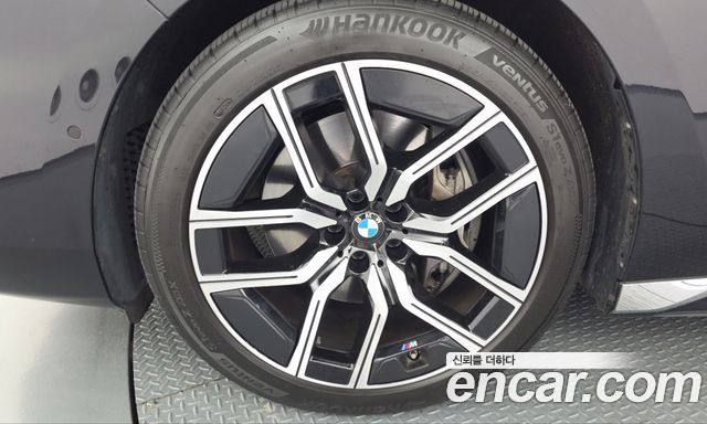 BMW 7-Series 740i xDrive M Sport Limited — пробег 66 490 км — фото 5 из 5