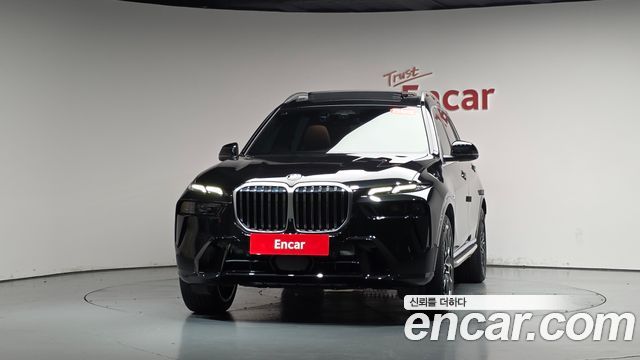 BMW X7 xDrive 40i M Sport 6STR — пробег 31 046 км — фото 3 из 5