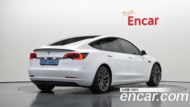 Tesla Model 3 Long Range AWD — пробег 56 604 км — фото 2 из 5