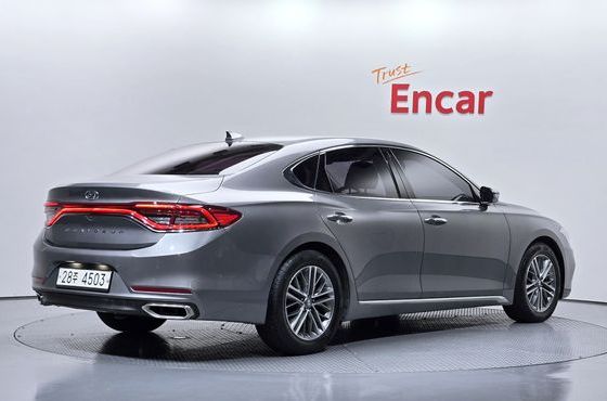 Hyundai Grandeur 2.4 Premium — пробег 213 362 км — фото 2 из 5