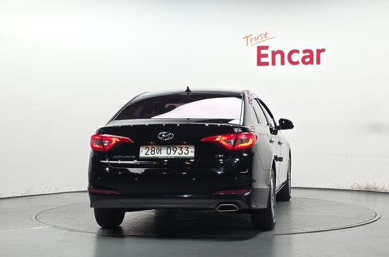 Hyundai Sonata LPI Premium — пробег 87 032 км — фото 4 из 5