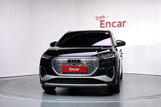 Audi Q4 e-tron 40 Premium — пробег 95 635 км — фото 3 из 5