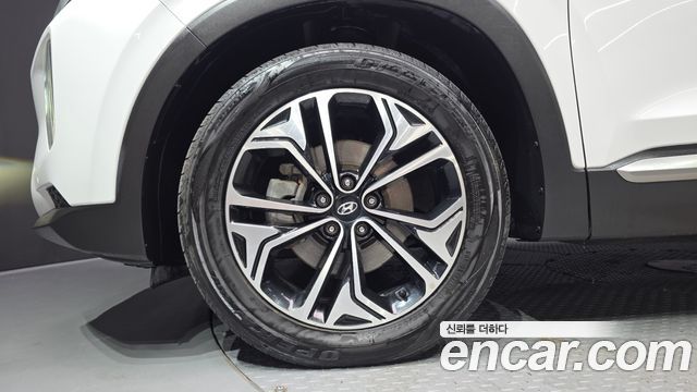 Hyundai Santafe Diesel 2.2 4WD Prestige — пробег 181 449 км — фото 5 из 5
