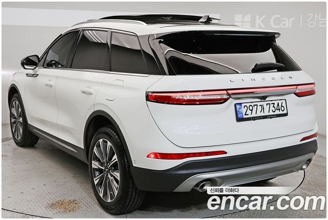 Lincoln Corsair 2.0 Reserve AWD — пробег 20 464 км — фото 2 из 5