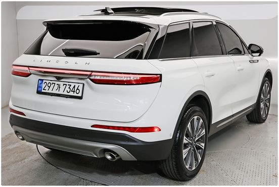 Lincoln Corsair 2.0 Reserve AWD — пробег 20 464 км — фото 4 из 5