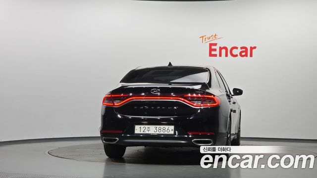 Hyundai Grandeur из Кореи Encar