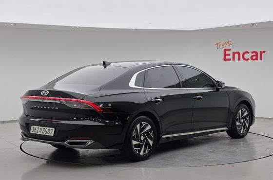 Hyundai Grandeur Premium — пробег 111 704 км — фото 2 из 5