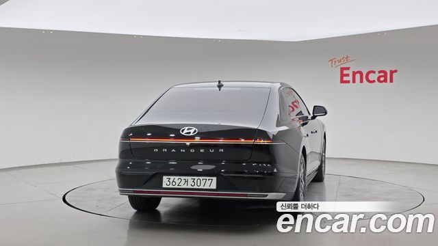 Hyundai Grandeur 2,5 Gasoline 2WD Premium — пробег 129 399 км — фото 4 из 5