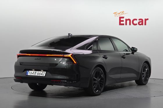 Kia K8 Signature Black — пробег 9 528 км — фото 2 из 5