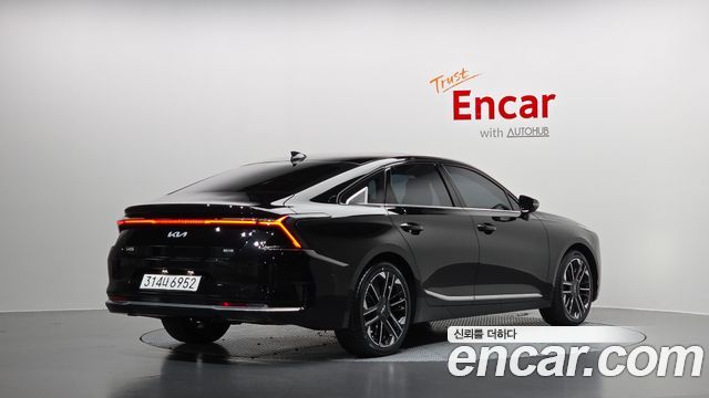 Kia K8 Signature — пробег 10 397 км — фото 2 из 5