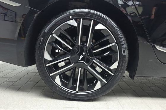 Kia K8 Signature — пробег 10 397 км — фото 5 из 5