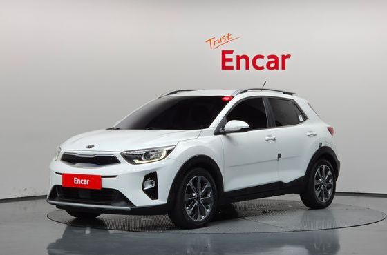 Kia Stonic 1.4 Trendy — пробег 80 166 км — фото 1 из 5