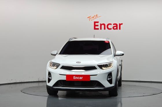 Kia Stonic 1.4 Trendy — пробег 80 166 км — фото 3 из 5