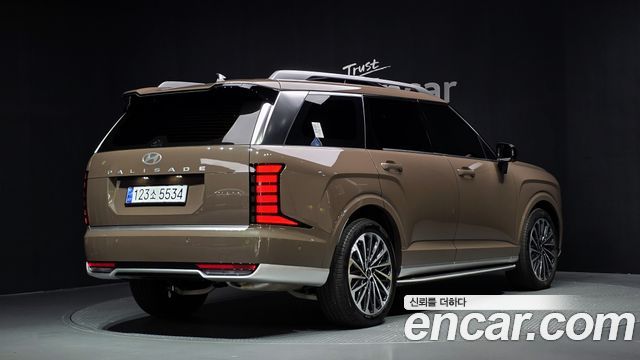 Hyundai Palisade Gasoline 2.5T 2WD 9-Seater Calligraphy — пробег 21 676 км — фото 2 из 5