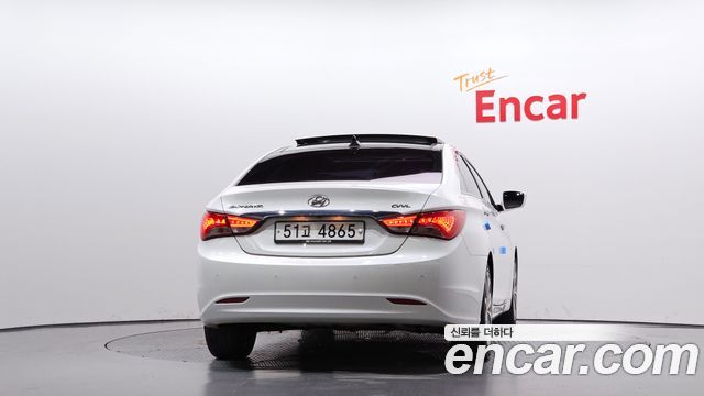 Hyundai Sonata CVVL Premium — пробег 87 634 км — фото 4 из 5