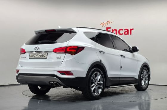 Hyundai Santafe Diesel 2.0 2WD Exclusive Special — пробег 71 600 км — фото 2 из 5