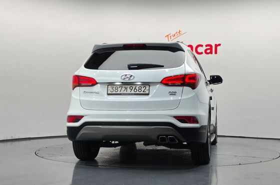 Hyundai Santafe Diesel 2.0 2WD Exclusive Special — пробег 71 600 км — фото 4 из 5