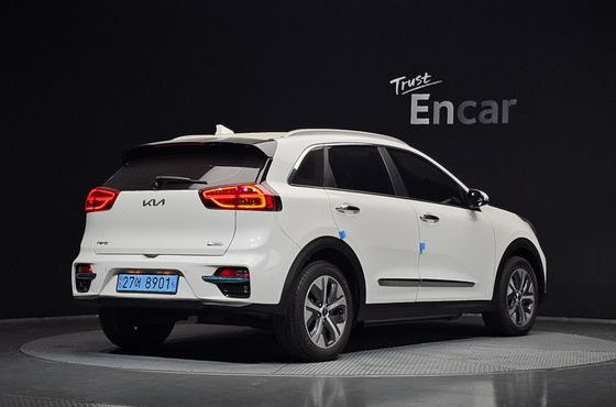 Kia Niro Noblesse — пробег 75 171 км — фото 2 из 5