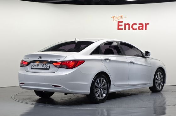 Hyundai Sonata CVVL Premium — пробег 113 811 км — фото 2 из 5