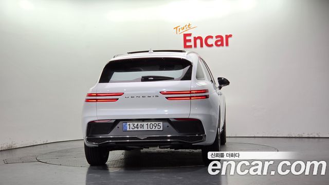 Genesis GV70 из Кореи Encar
