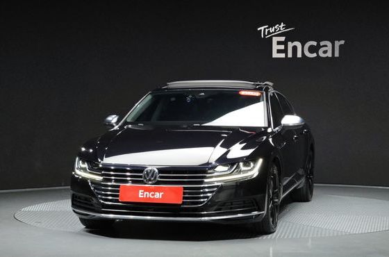 Volkswagen Arteon 2.0 TDI Prestige — пробег 158 903 км — фото 3 из 5