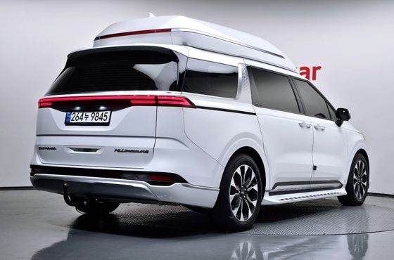 Kia Carnival Gasoline 9-Seater Hi-Limousine Signature — пробег 95 672 км — фото 2 из 5