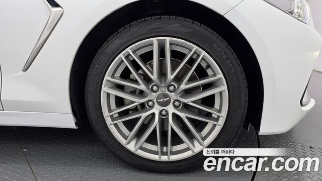 Genesis G70 из Кореи Encar
