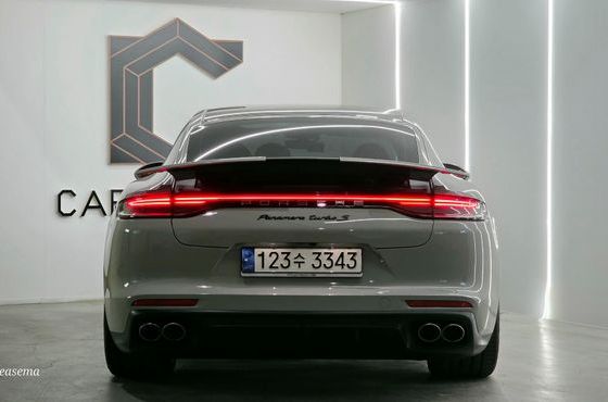 Porsche Panamera 4.0 Turbo S — пробег 40 400 км — фото 4 из 5