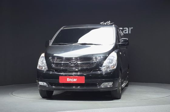 Hyundai Starex 12-Seater Wagon CVX Luxury — пробег 123 438 км — фото 3 из 5