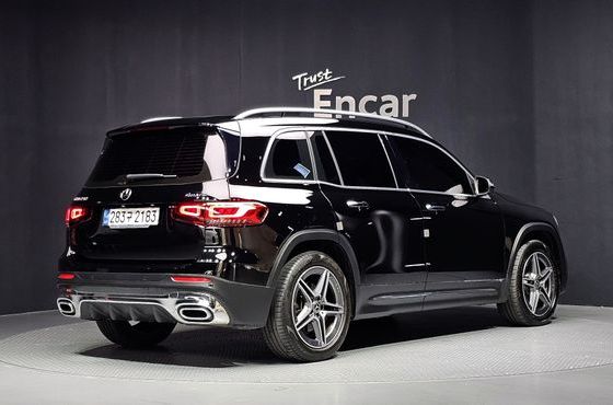 Mercedes-Benz GLB-Class GLB250 4MATIC — пробег 53 301 км — фото 2 из 5
