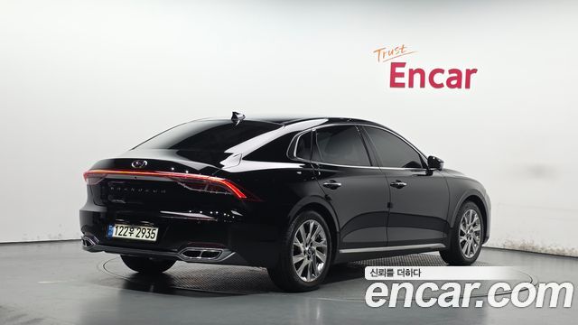 Hyundai Grandeur Calligraphy — пробег 26 920 км — фото 2 из 5