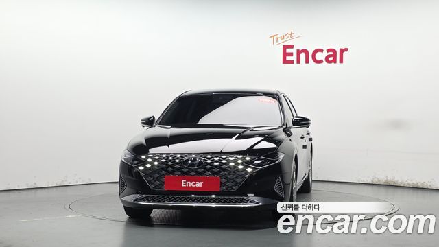 Hyundai Grandeur Calligraphy — пробег 26 920 км — фото 3 из 5