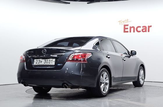 Nissan Altima 2.5 L33 — пробег 84 577 км — фото 2 из 5