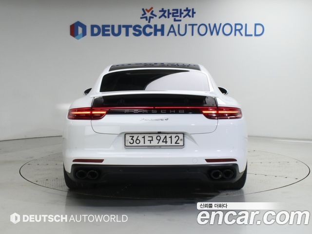 Porsche Panamera 3.0 AWD — пробег 120 750 км — фото 4 из 5
